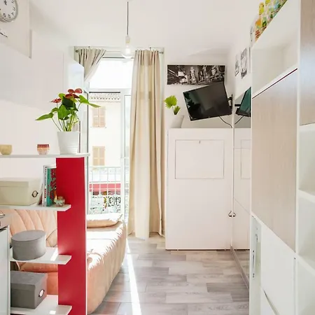 Exclusivite : Chaleureux Studio Centre-ville Apartment Hyeres